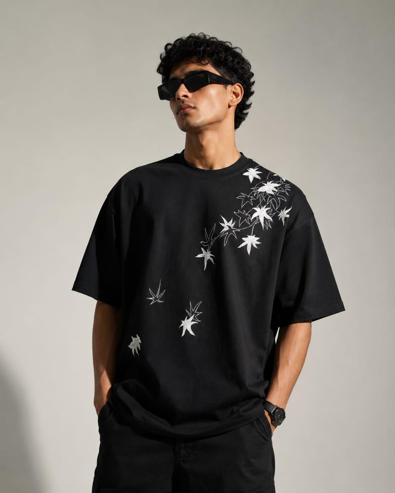 Hand Painted Maple Leaf Oversized T-Shirt | Unisex Premium Cotton Tee | Botanical Graphic Shirt | Nature Inspired Handmade Streetwear